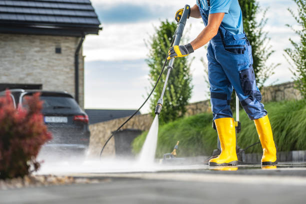 Best Gas Station Cleaning  in St Georges, DE